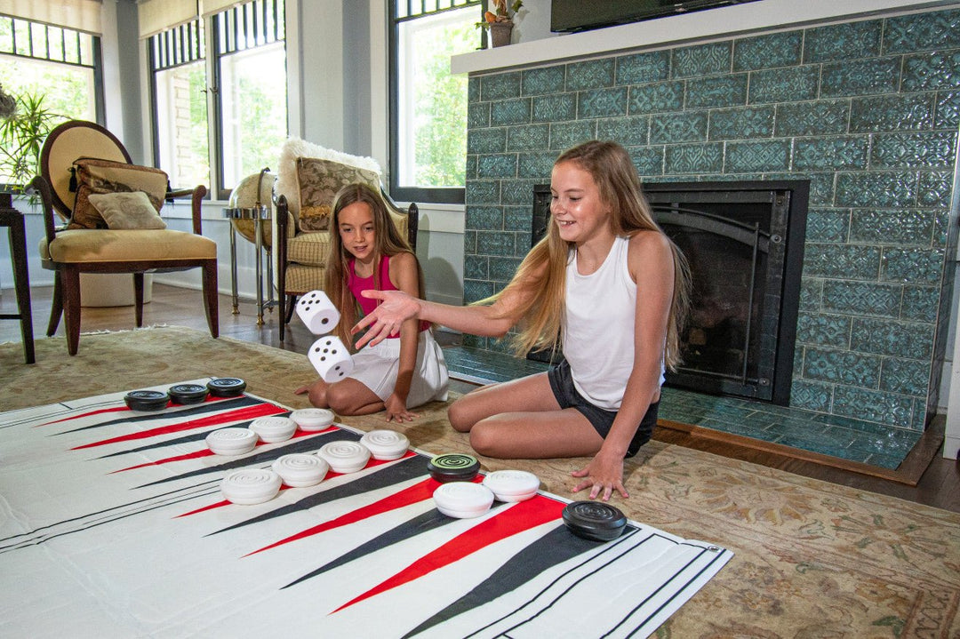giant backgammon